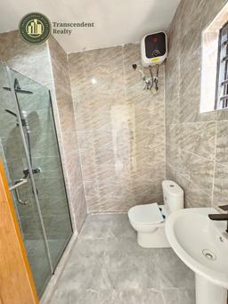 Contemporary 3 Bedroom Apartments