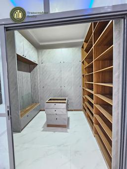 Newly Built Contemporary 5 Bedroom Fully Detached Duplex