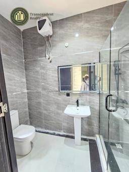 Newly Built Contemporary 3 Bedroom Apartments