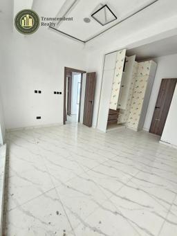 Newly Built Exquisite 3 Bedroom Apartments