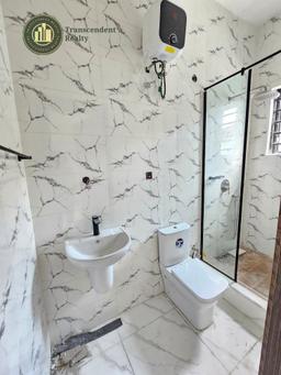 Newly Built Exquisite 3 Bedroom Apartments