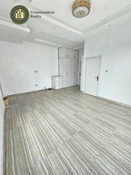 Newly Built 5 Bedroom Fully Detached Duplex