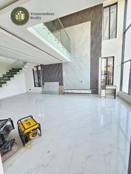 Newly Built Deluxe 5 Bedroom Fully Detached Duplex