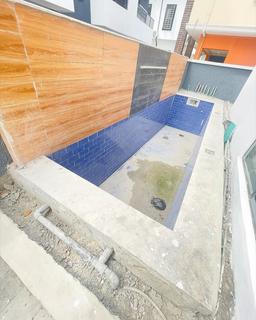 Newly Built Deluxe 5 Bedroom Fully Detached Duplex