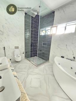 Newly Built Contemporary 5 Bedrooms Fully Detached Triplex with a Cinema