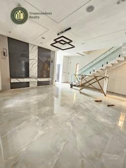 Newly Built Contemporary 5 Bedrooms Fully Detached Triplex with a Cinema
