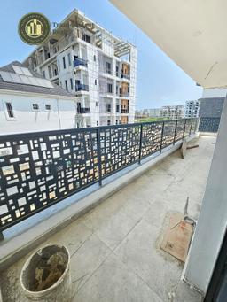 Newly Built 4 Bedroom Maisonette