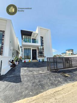 Deluxe 5 Bedroom Fully Detached Duplex