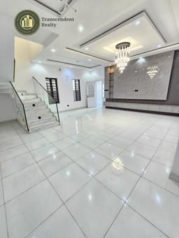 Newly Built Deluxe 5 Bedroom Fully Detached Duplex