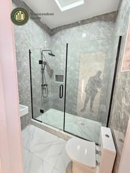 Newly Built Deluxe 5 Bedroom Fully Detached Duplex