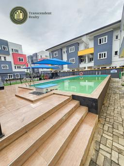 Newly Built Contemporary 4 Bedroom Terraced Duplex