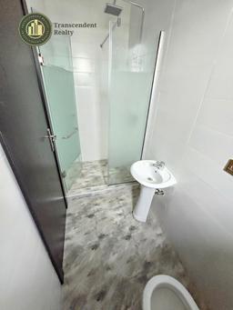 Newly Built Contemporary 4 Bedroom Terraced Duplex