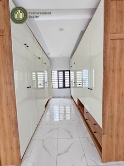 Newly Built 5 Bedroom Terraced Duplex