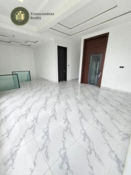 Newly Built Deluxe 5 Bedroom Fully Detached Duplex