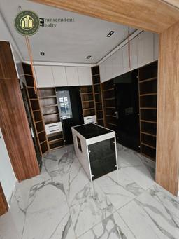 Newly Built 5 Bedroom Fully Detached Duplex