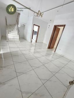 Newly Built Contemporary 4 Bedroom Terraced Duplex