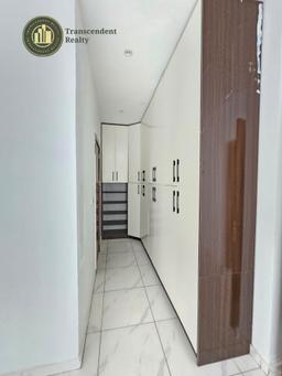 Newly Built Contemporary 4 Bedroom Terraced Duplex