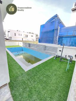 Newly Built Contemporary 5 Bedroom Fully Detached Duplex