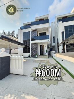 Newly Built Deluxe 5 Bedroom Fully Detached Triplex with a Cinema and Swimming Pool