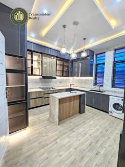 Newly Built Deluxe 5 Bedroom Fully Detached Triplex with a Cinema and Swimming Pool