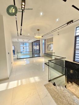 Newly Built Deluxe 5 Bedroom Fully Detached Triplex with a Cinema and Swimming Pool