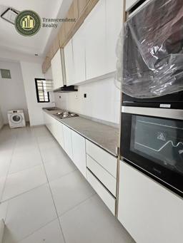 Newly Built Contemporary 2 Bedroom Apartments