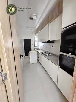 Newly Built Contemporary 1 Bedroom Apartments