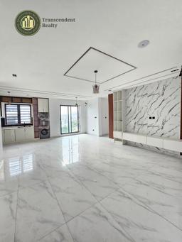 Exquisitely Built Contemporary 2 Bedroom Apartments