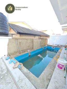 Newly Built Contemporary 5 Bedroom Fully Detached Triplex