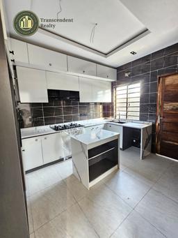 Newly Built Contemporary 4 Bedroom Semi-detached Duplex with Bq