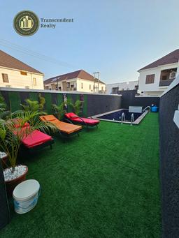 Newly Built Contemporary 4 Bedroom Semi-detached Duplex with Bq