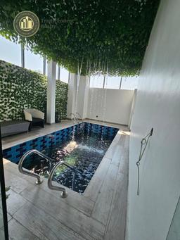 Newly Built Deluxe 5 Bedroom Fully Detached Duplex with a Cinema and Swimming pool