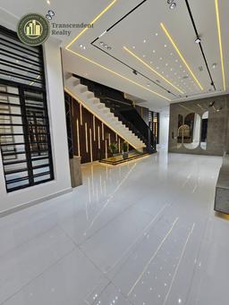 Newly Built Deluxe 5 Bedroom Fully Detached Duplex