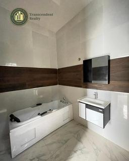 Contemporary 4 Bedroom Fully Detached Duplex