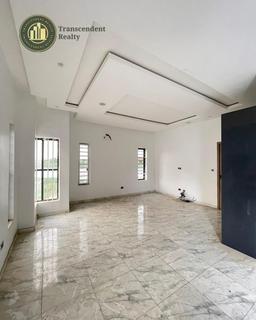 Contemporary 4 Bedroom Fully Detached Duplex