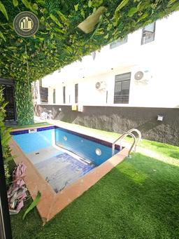 Newly Built Deluxe 5 Bedroom Fully Detached Duplex
