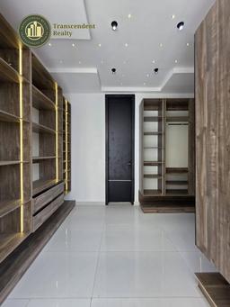 Newly Built Deluxe 5 Bedroom Fully Detached Duplex With A Garden