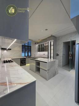 Newly Built Spacious 5 Bedroom Fully Detached Triplex
