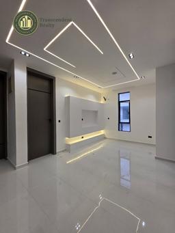 Newly Built Deluxe 5 Bedroom Fully Detached Duplex
