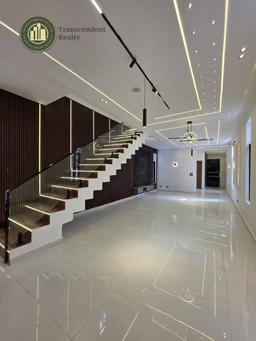 Deluxe 5 Bedroom Fully Detached Duplex
