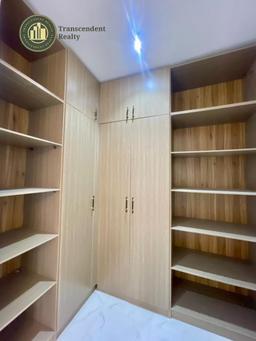 Newly Built Contemporary 4 Bedroom Terraced Triplex