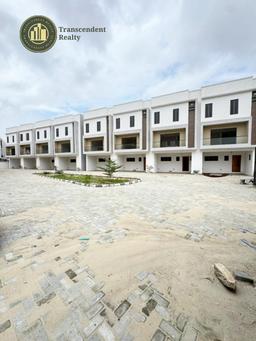 Elegantly designed 4 Bedroom Terraced Triplex