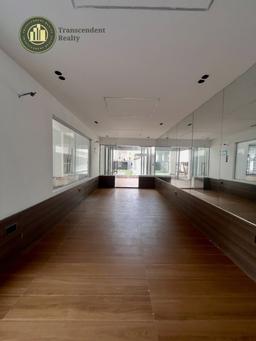 Exquisitely Built Contemporary 2 Bedroom Apartments