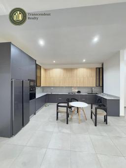 Exquisitely Designed 2 Bedroom Apartments