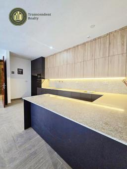 Exquisitely Designed 2 Bedroom Apartments