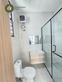 Newly Built Deluxe 4 Bedroom Fully Detached Duplex
