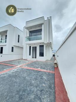 Newly Built Contemporary 5 Bedroom Fully Detached Duplex