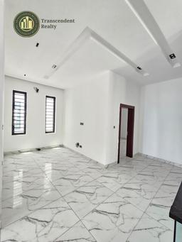 Newly Built, Contemporary 4 Bedroom Fully Detached Duplex