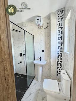 Exquisitely Designed 2 Bedroom Apartments