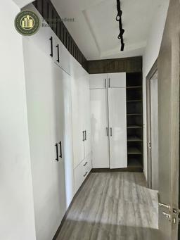 Exquisite 5 Bedroom Semi-detached Duplex